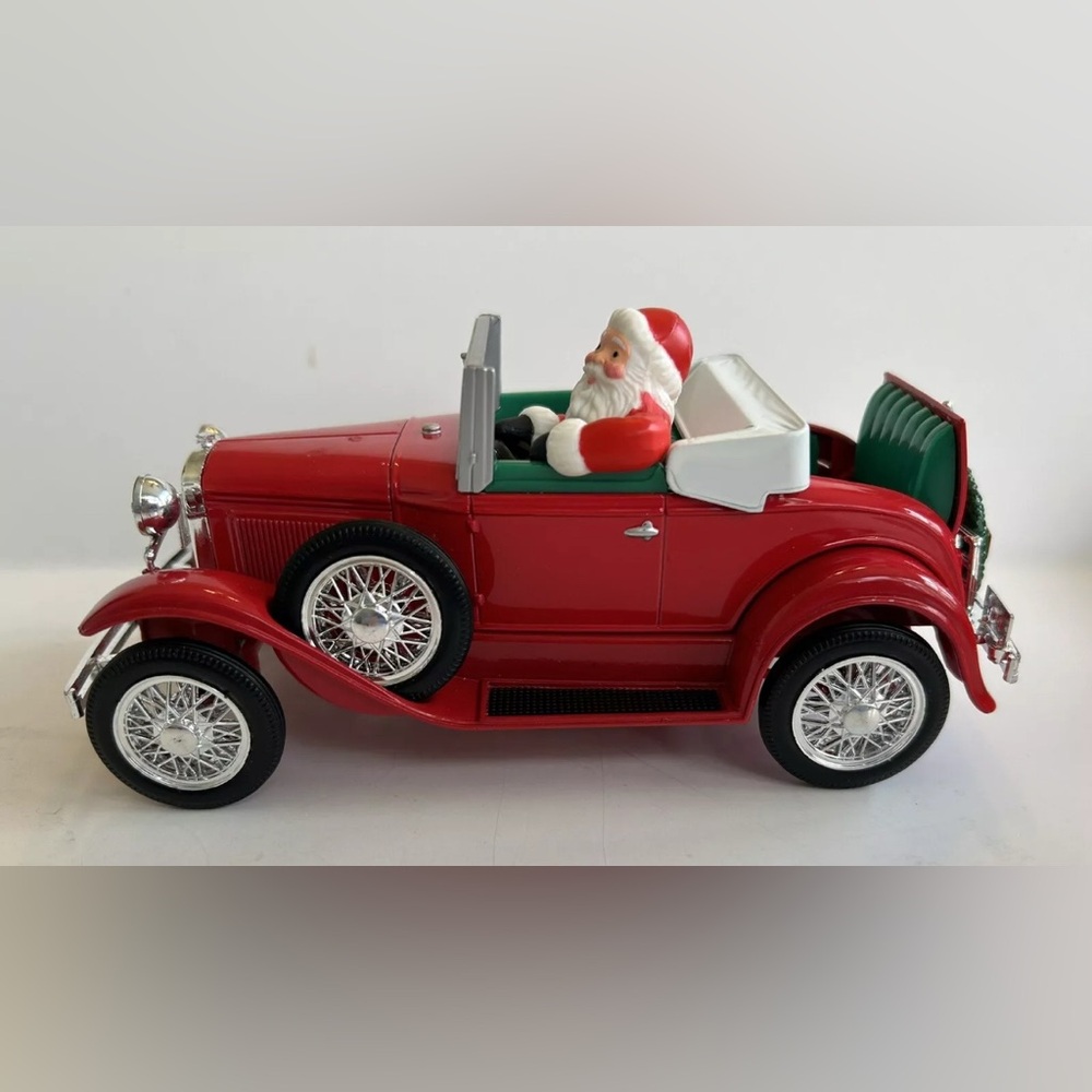 Santa's Roadster Bank, 1992 Eastman Co.  1928  With Original Key No Box